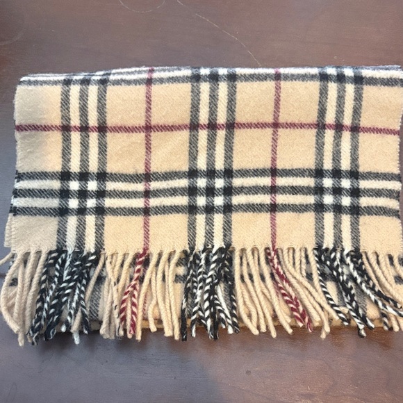 Burberry Accessories - Vintage Burberry Classic Nova Check Pattern Scarf